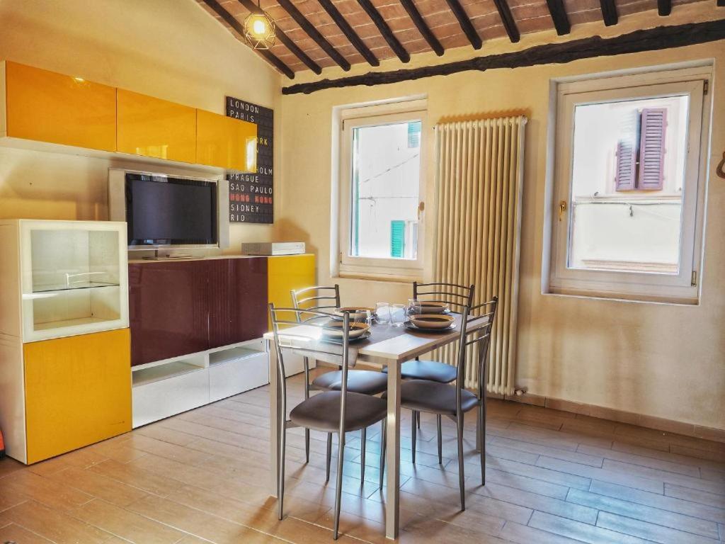 Contrada House By Francigenaapartments Siena Ngoại thất bức ảnh